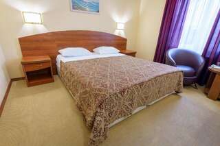 Гостиница Марина Адлер Стандартный двухместный номер с 1 кроватью или 2 отдельными кроватями-3